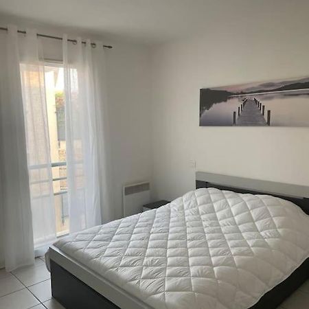 Appartement 2 Pieces Фрежюс Экстерьер фото
